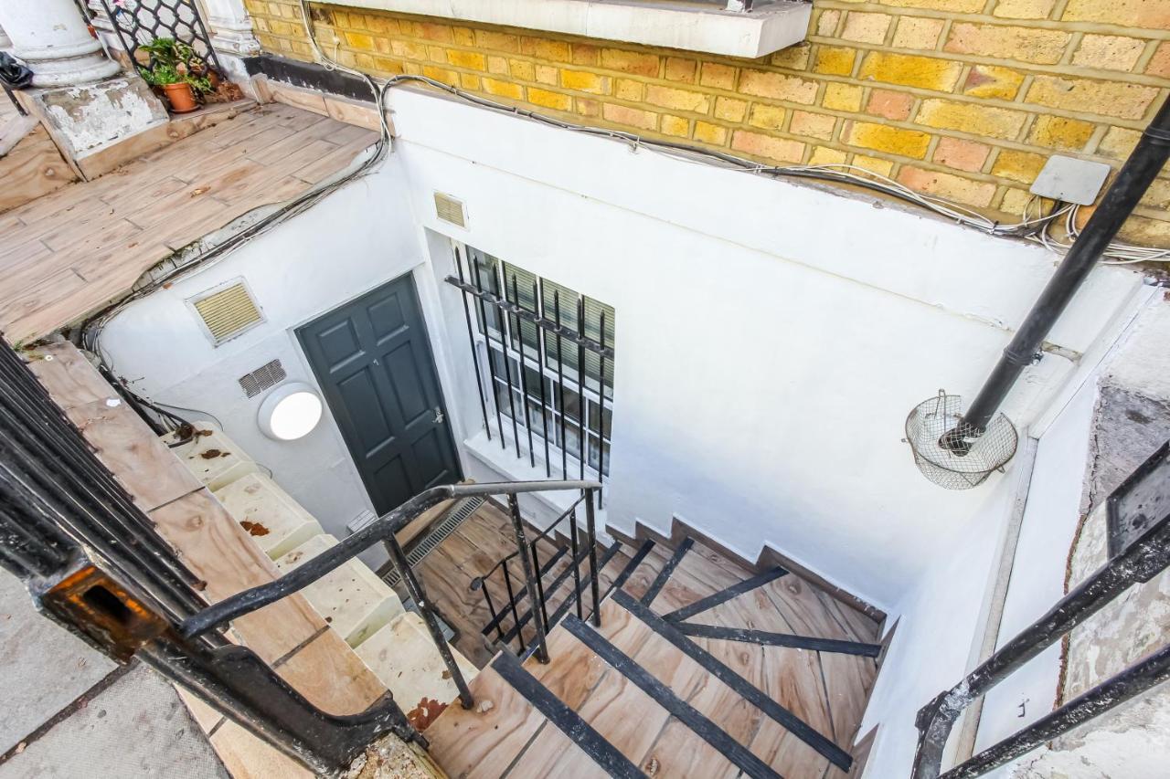 Apartmán Deluxe Flat A In Kensington Olympia Londýn Exteriér fotografie